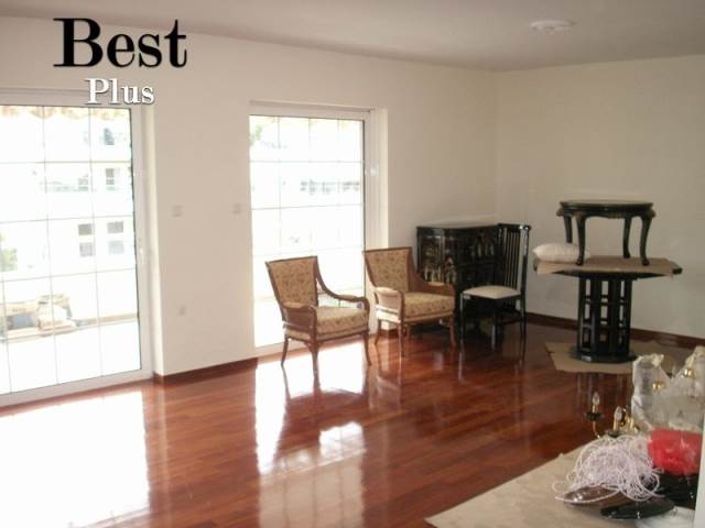 (For Sale) Residential Floor Apartment || Athens South/Glyfada - 137 Sq.m, 4 Bedrooms, 560.000€ 