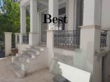 slide1 thumbnail