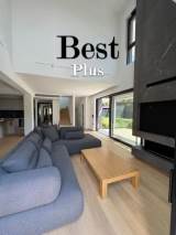 slide1 thumbnail
