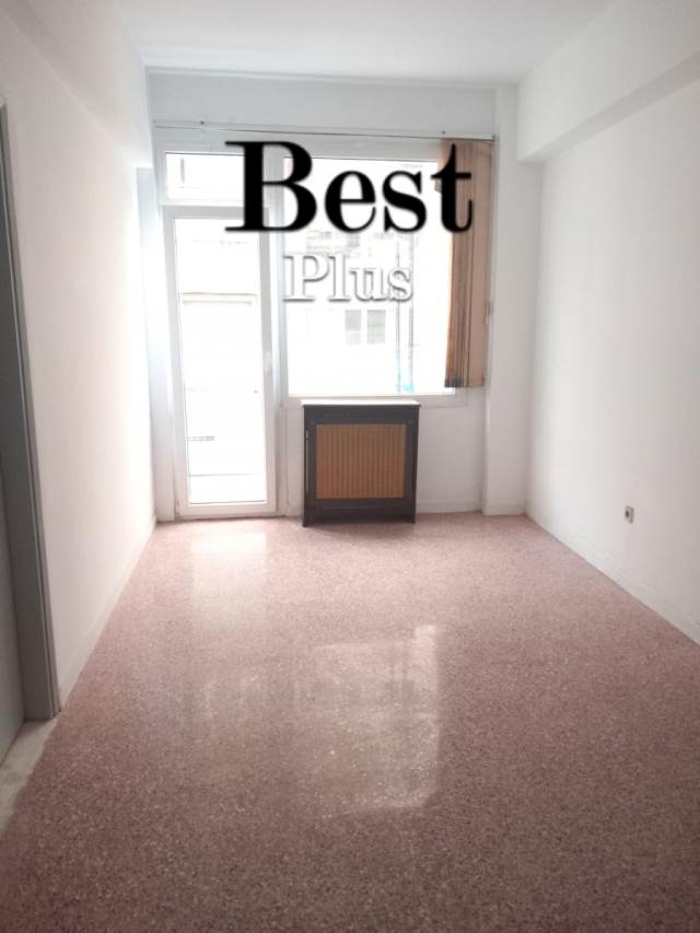 (For Rent) Commercial Office || Piraias/Piraeus - 130 Sq.m, 1.300€ 