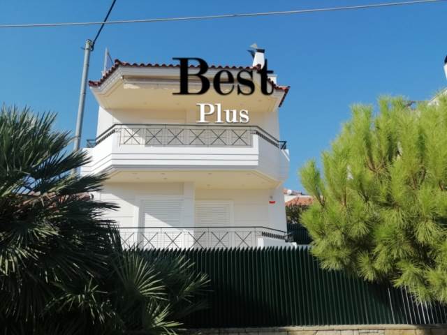 (For Rent) Residential Detached house || Athens South/Glyfada - 323 Sq.m, 5 Bedrooms, 4.600€ 