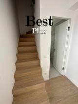 slide1 thumbnail