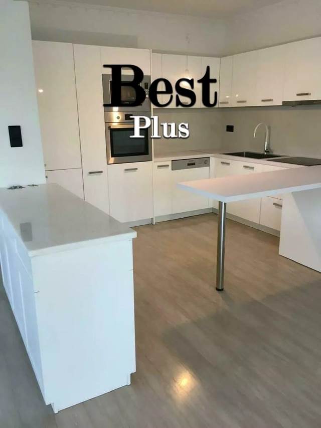 (For Sale) Residential Apartment || East Attica/Vouliagmeni - 105 Sq.m, 2 Bedrooms, 500.000€ 