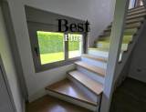 slide1 thumbnail