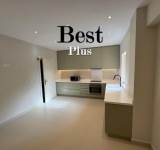 slide1 thumbnail