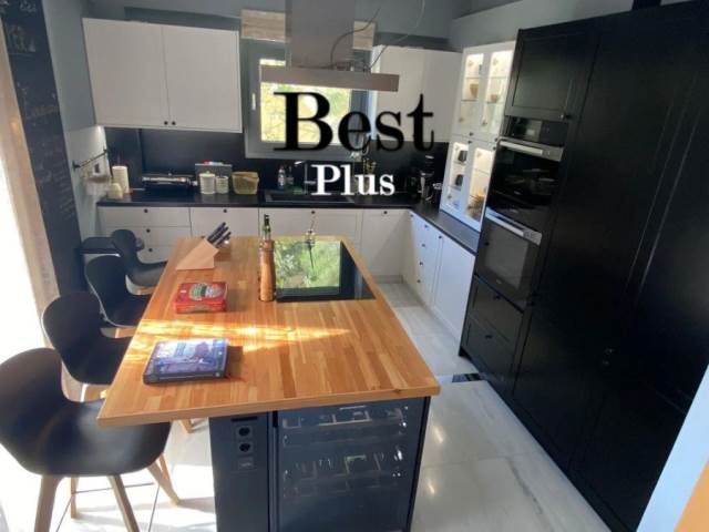 (For Rent) Residential Maisonette || Athens South/Glyfada - 240 Sq.m, 3 Bedrooms, 4.500€ 