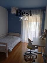 slide1 thumbnail