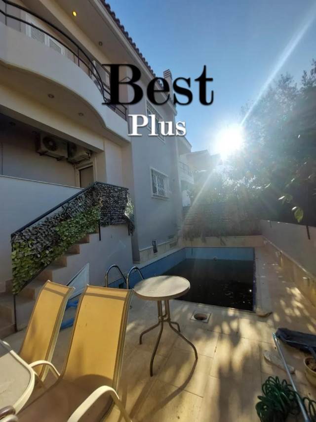 (For Rent) Residential Detached house || East Attica/Vari-Varkiza - 280 Sq.m, 5 Bedrooms, 2.600€ 