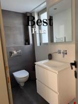 slide1 thumbnail
