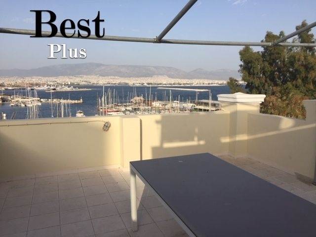 (Προς Ενοικίαση) Κατοικία Μεζονέτα || Πειραιάς/Πειραιάς - 200 τ.μ, 3 Υ/Δ, 2.100€ 