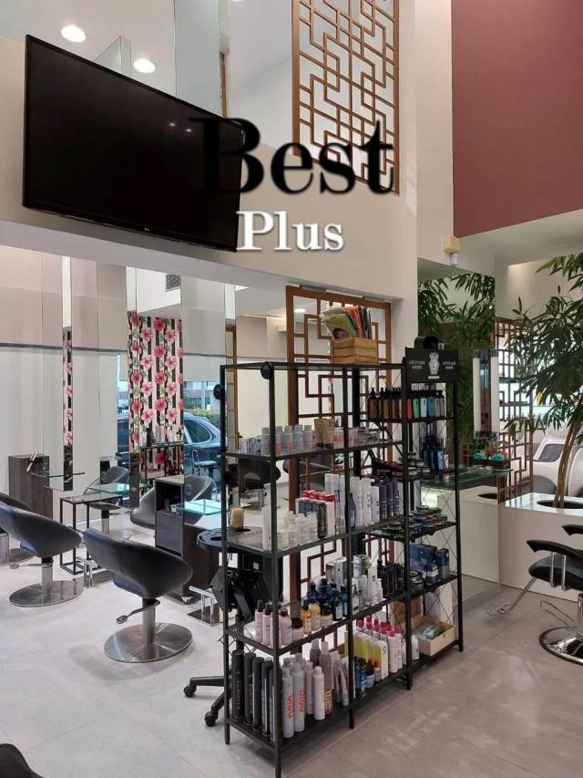 (Προς Πώληση) Επαγγελματικός Χώρος Κατάστημα || Αθήνα Νότια/Γλυφάδα - 310 τ.μ, 1.100.000€ 