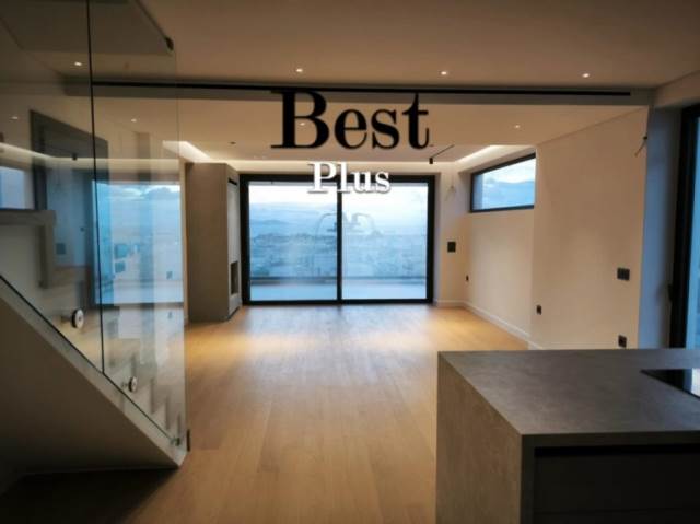 (Προς Ενοικίαση) Κατοικία Μεζονέτα || Ανατολική Αττική/Βούλα - 160 τ.μ, 3 Υ/Δ, 5.000€ 