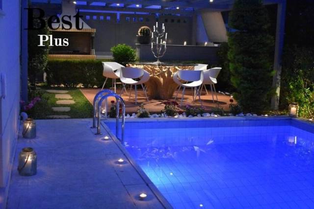 (Προς Πώληση) Κατοικία Βίλα || Αθήνα Νότια/Γλυφάδα - 270 τ.μ, 5 Υ/Δ, 2.000.000€ 