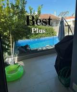 slide1 thumbnail