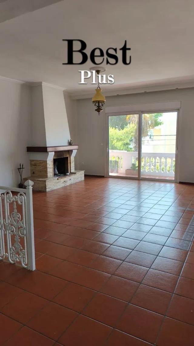 (For Rent) Residential Apartment || East Attica/Voula - 130 Sq.m, 3 Bedrooms, 1.600€ 