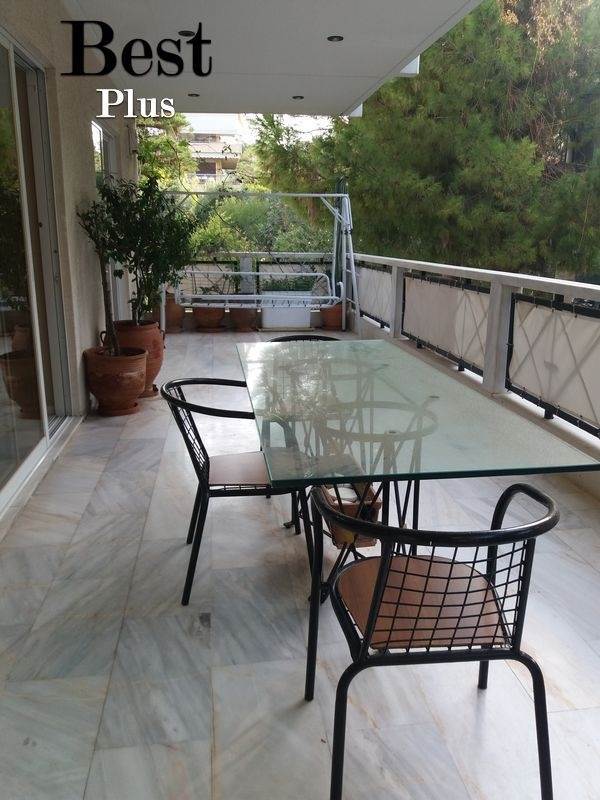 (For Sale) Residential Apartment || Athens South/Glyfada - 170 Sq.m, 4 Bedrooms, 650.000€ 